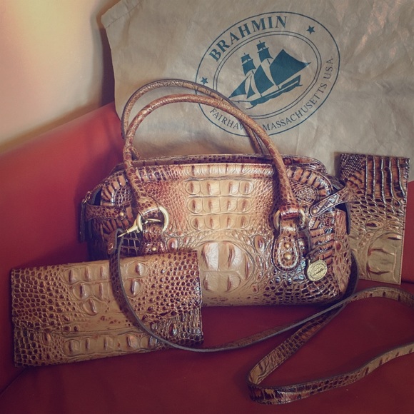 Brahmin Handbags - 4 Piece Brahmin Set